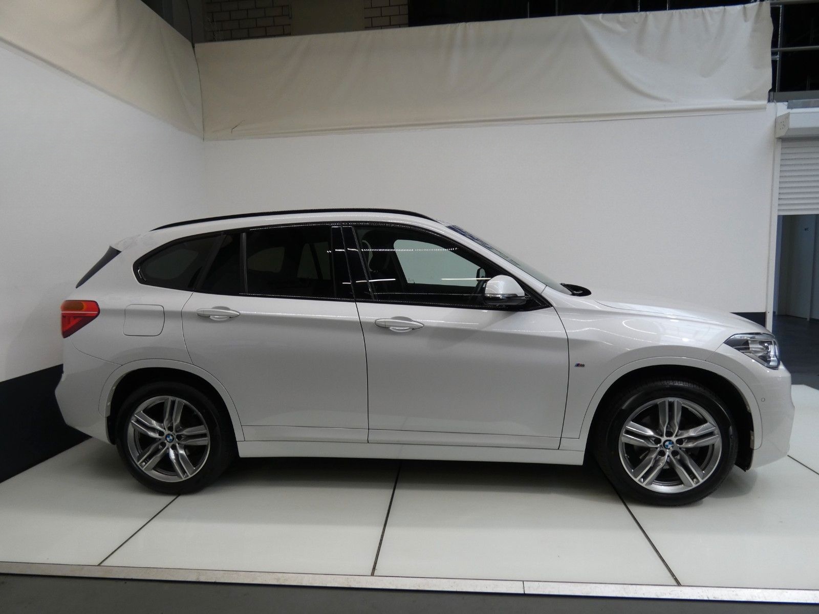 BMW X1 xDrive 18 d M Sportpaket*NaviProf*LED*ACC*PDC foto 6