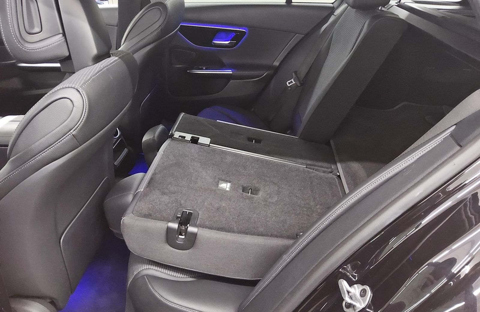 Mercedes-Benz C 220 T d Avantgarde T-Leder Navi LED MBUX RfK foto 13