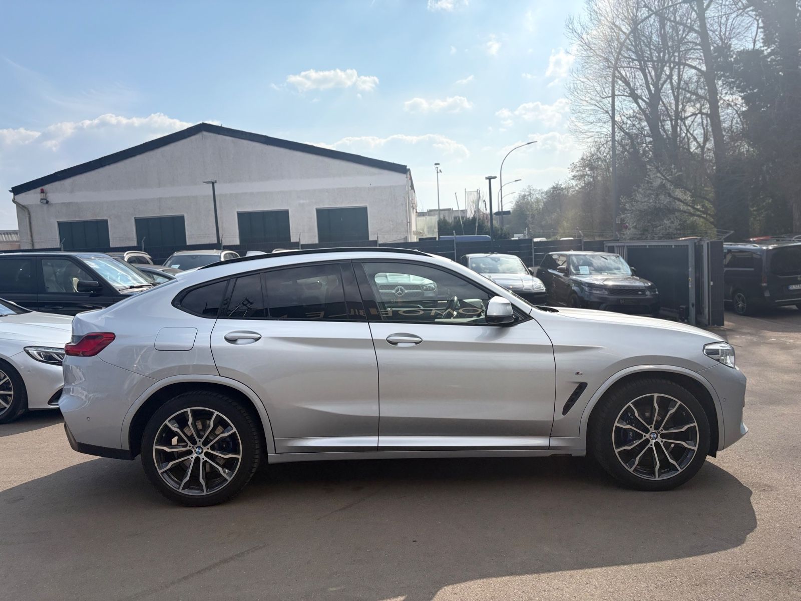 BMW X4 xDRIVE 30 I M SPORT *VIRTUELL*NAVI*PANO*TOP* foto 12