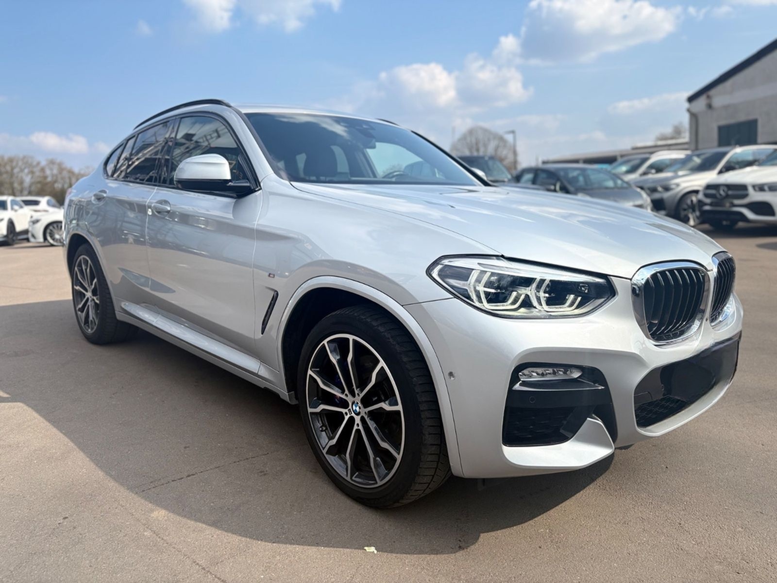 BMW X4 xDRIVE 30 I M SPORT *VIRTUELL*NAVI*PANO*TOP* foto 5