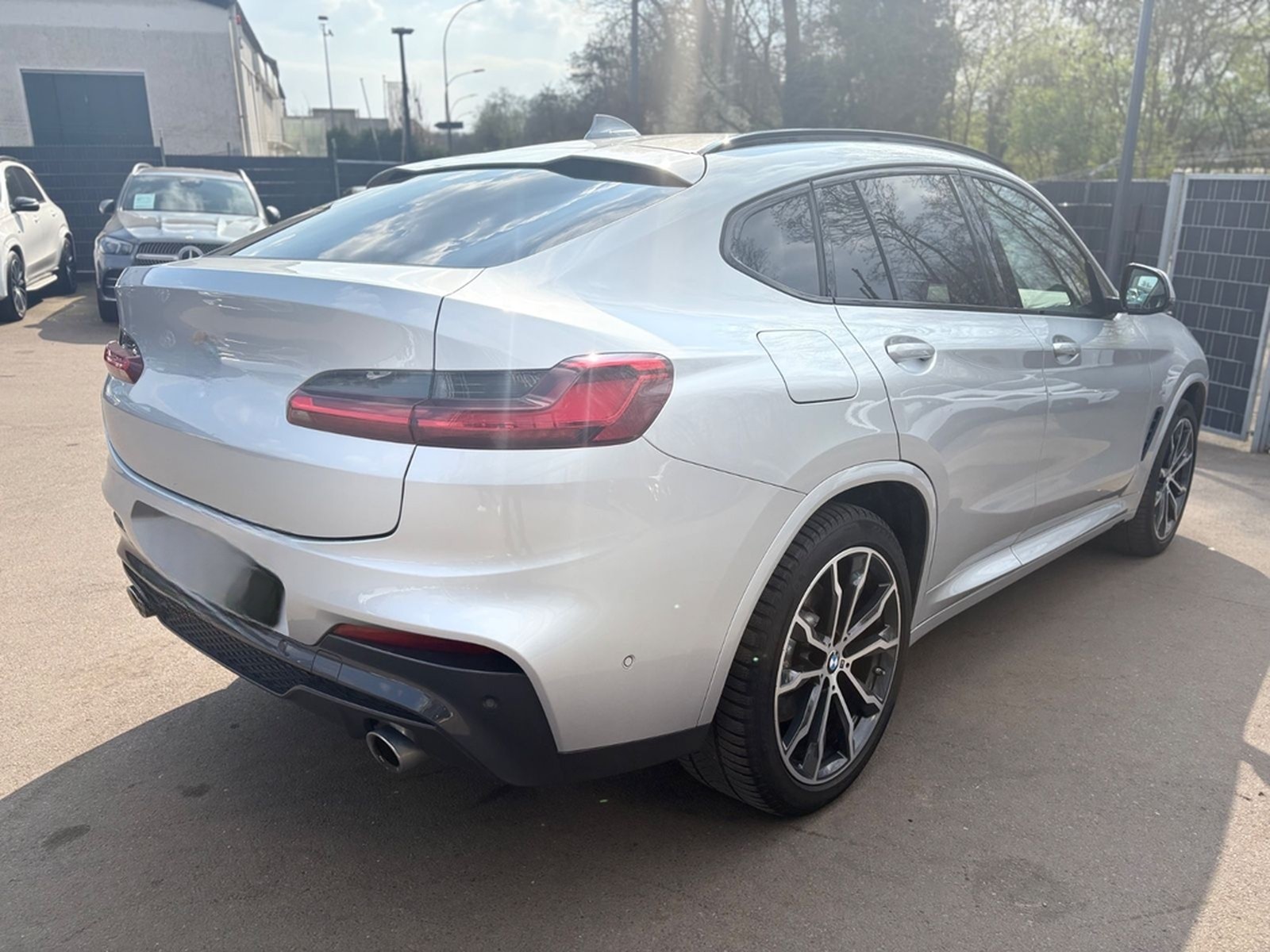 BMW X4 xDRIVE 30 I M SPORT *VIRTUELL*NAVI*PANO*TOP* foto 7