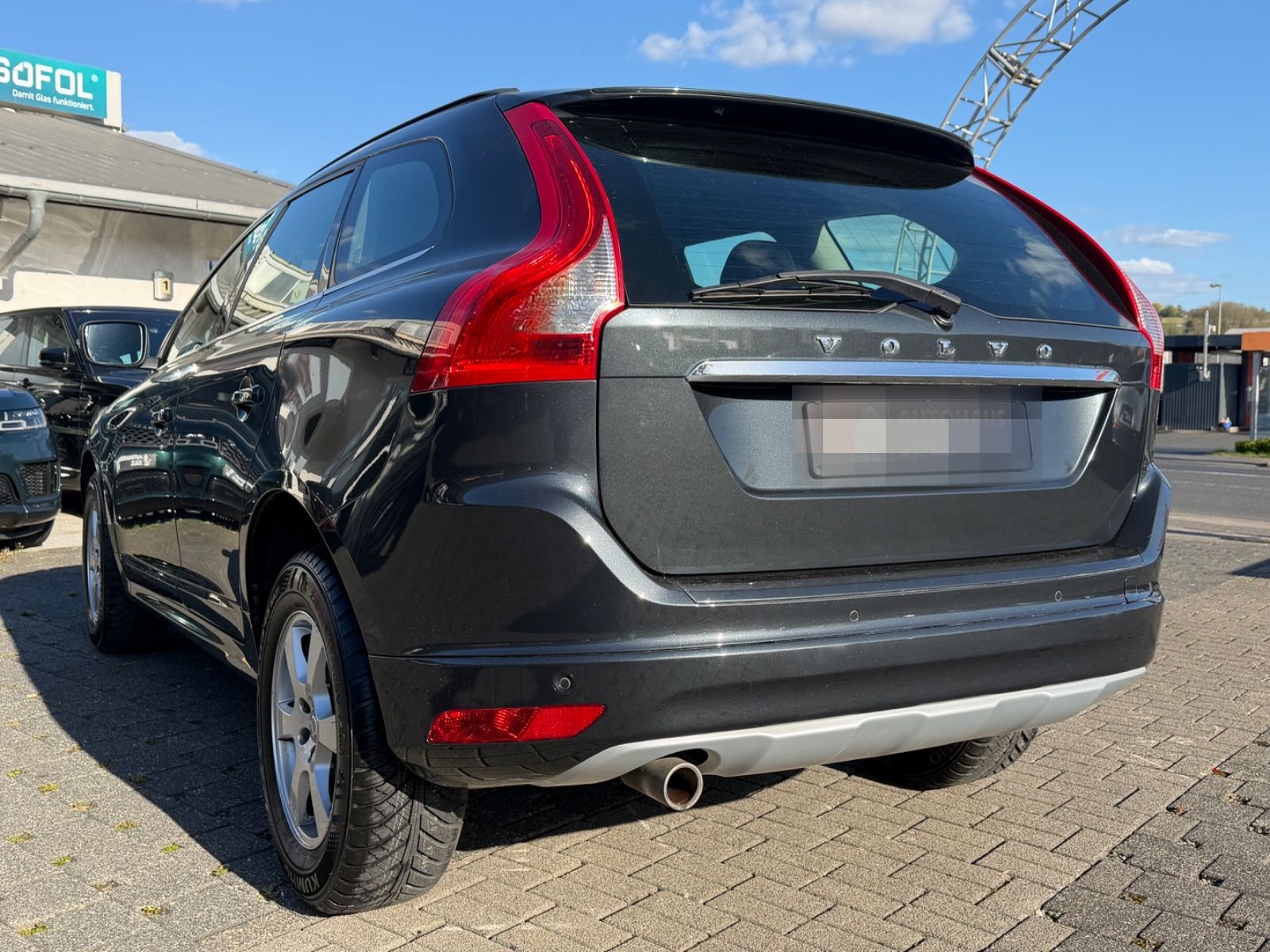 Volvo XC60 2.0d Momentum/Auto./Leder/Navi foto 4