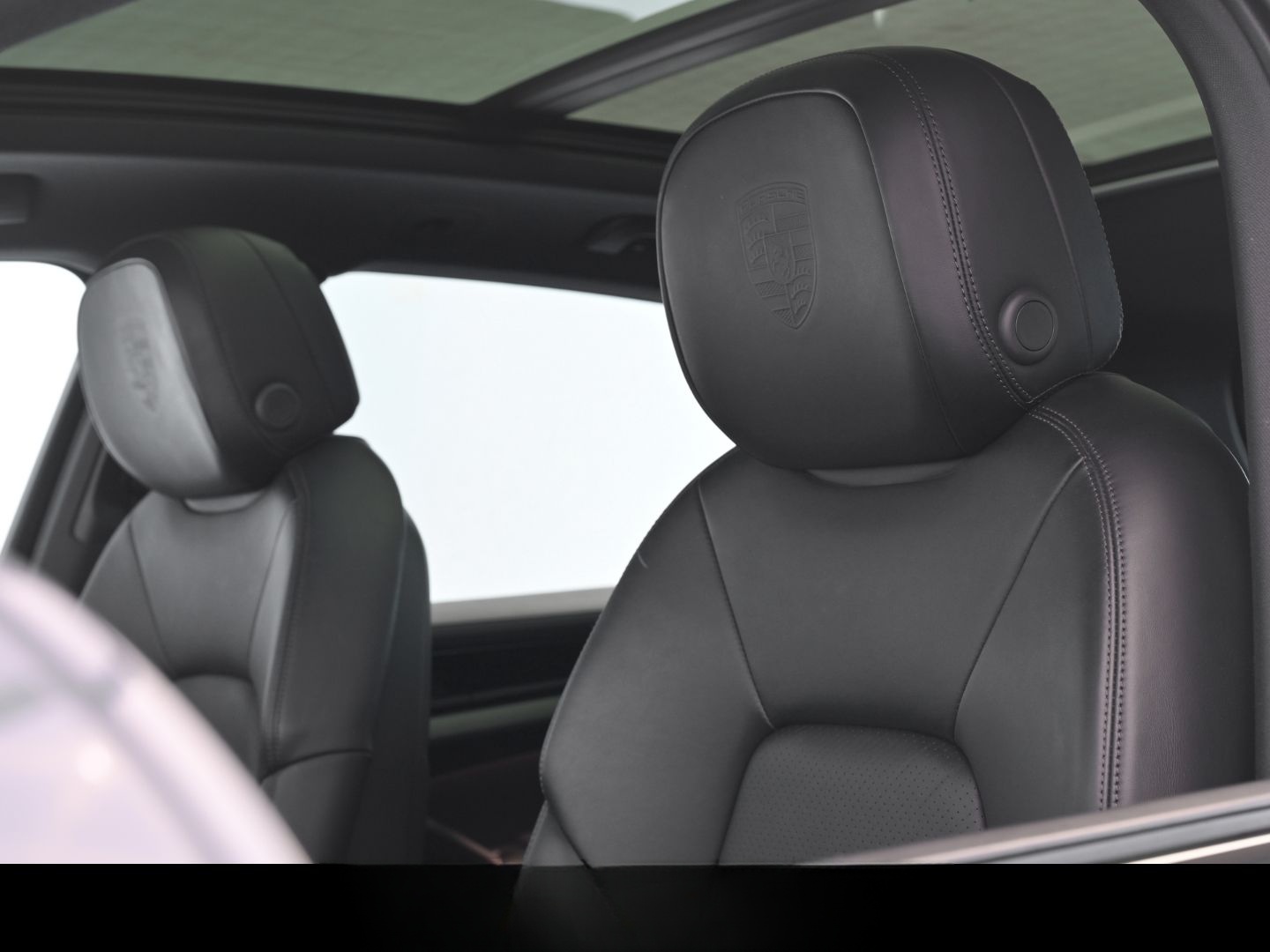 Porsche Cayenne E-Hybrid PANO Head-Up INNO BOSE foto 16