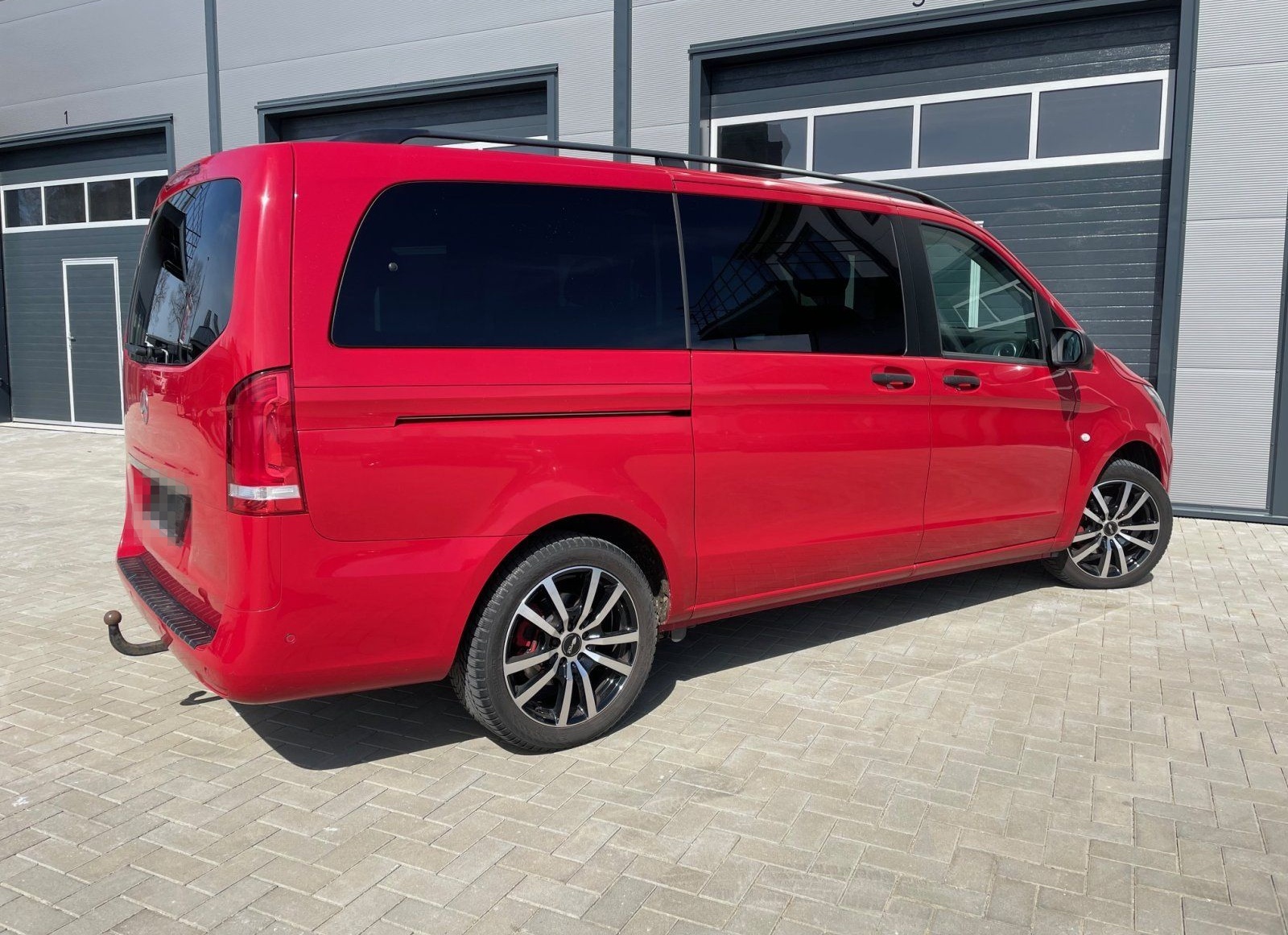Mercedes-Benz Vito Tourer lang Stdhzg LED NAVI AHK PANO foto 4