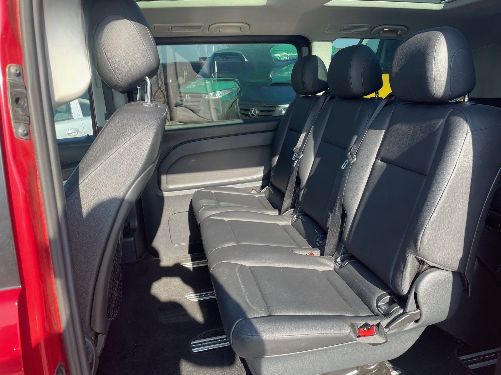 Mercedes-Benz Vito Tourer lang Stdhzg LED NAVI AHK PANO foto 8