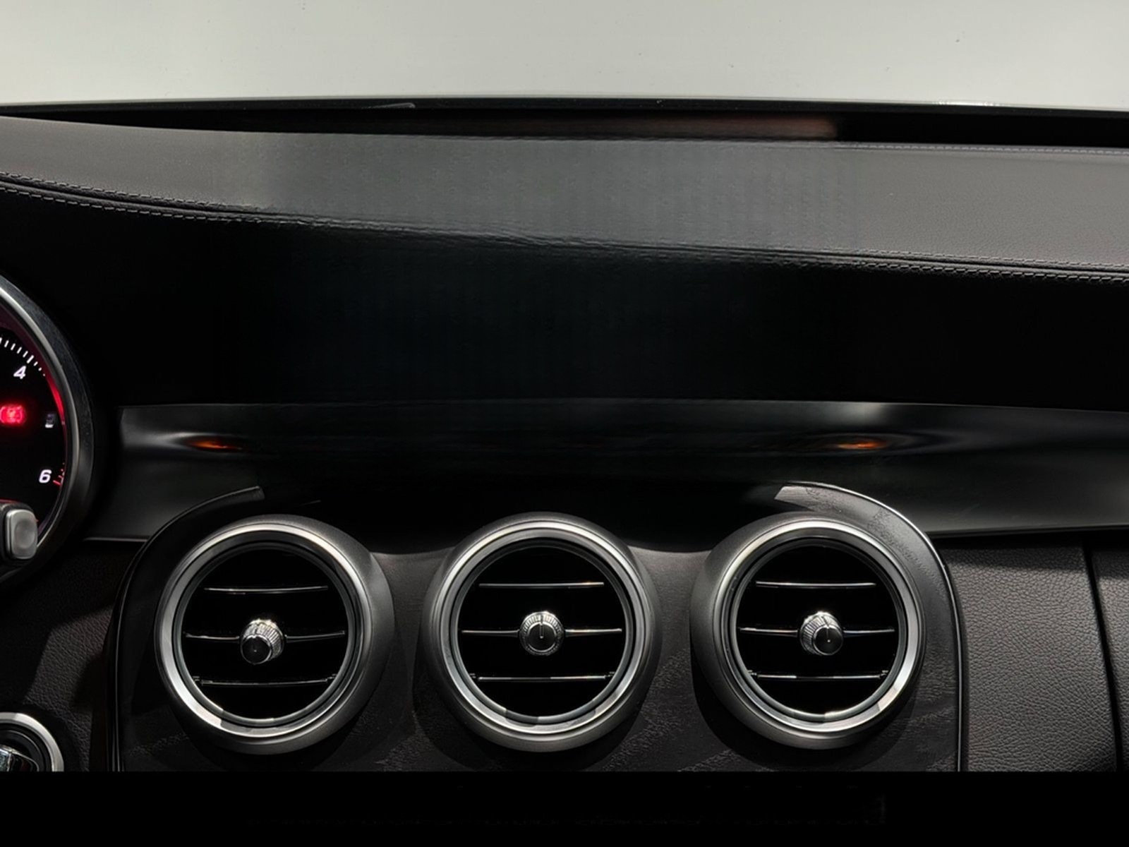 Mercedes-Benz C 250 T d BLUETEC/AMG-LINE/PANO/KAMERA/LED/AHK/ foto 17