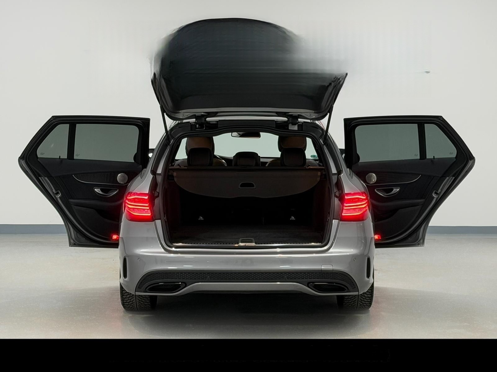 Mercedes-Benz C 250 T d BLUETEC/AMG-LINE/PANO/KAMERA/LED/AHK/ foto 23