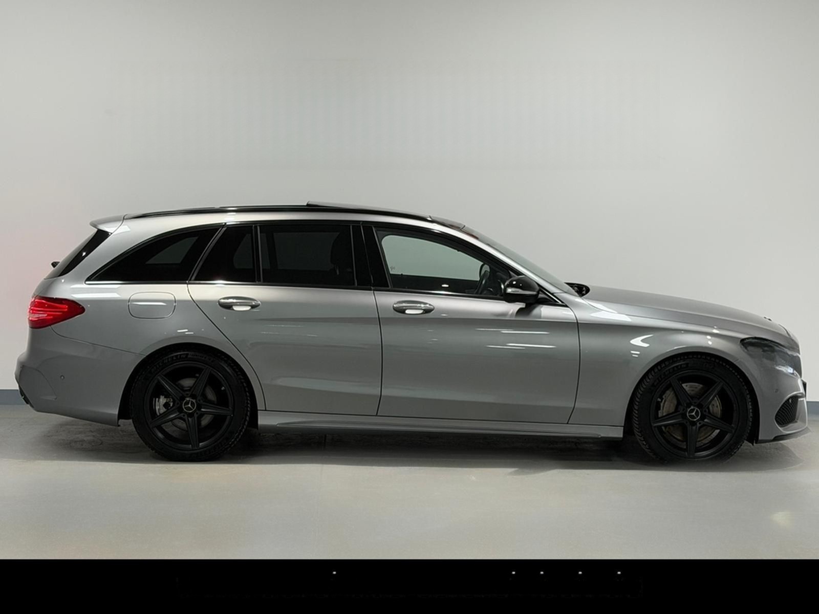 Mercedes-Benz C 250 T d BLUETEC/AMG-LINE/PANO/KAMERA/LED/AHK/ foto 7