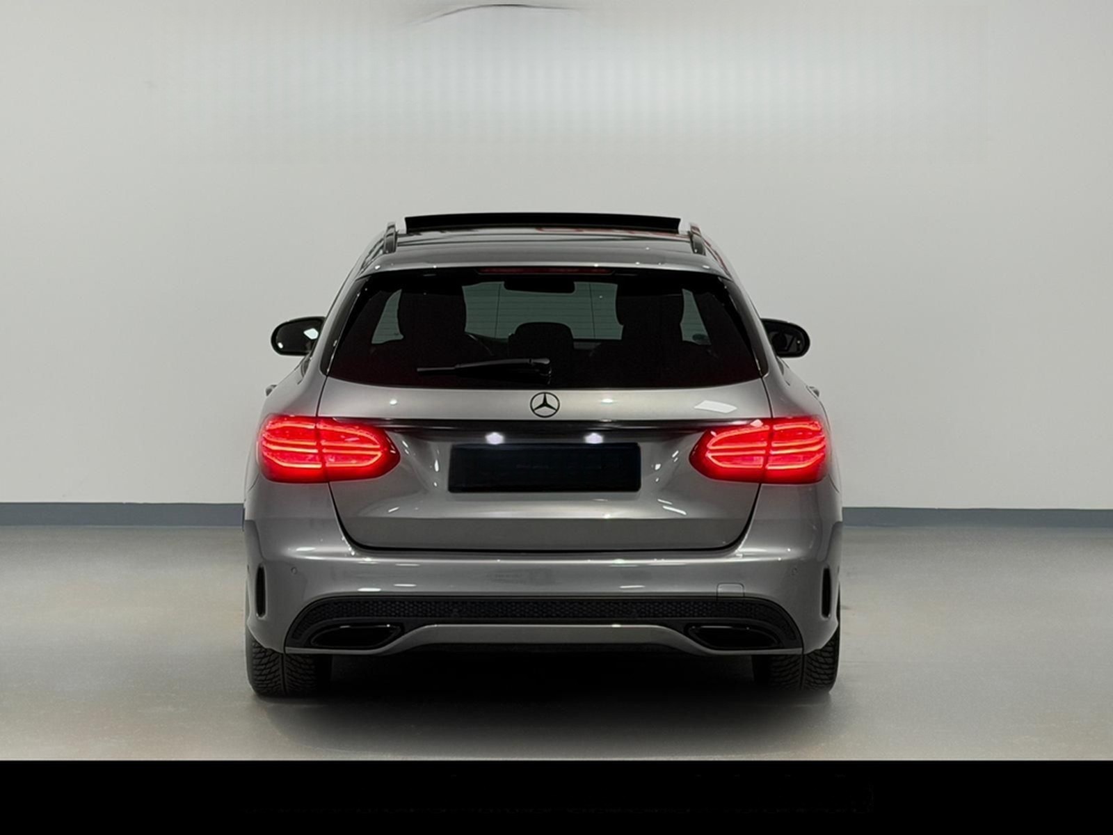 Mercedes-Benz C 250 T d BLUETEC/AMG-LINE/PANO/KAMERA/LED/AHK/ foto 9