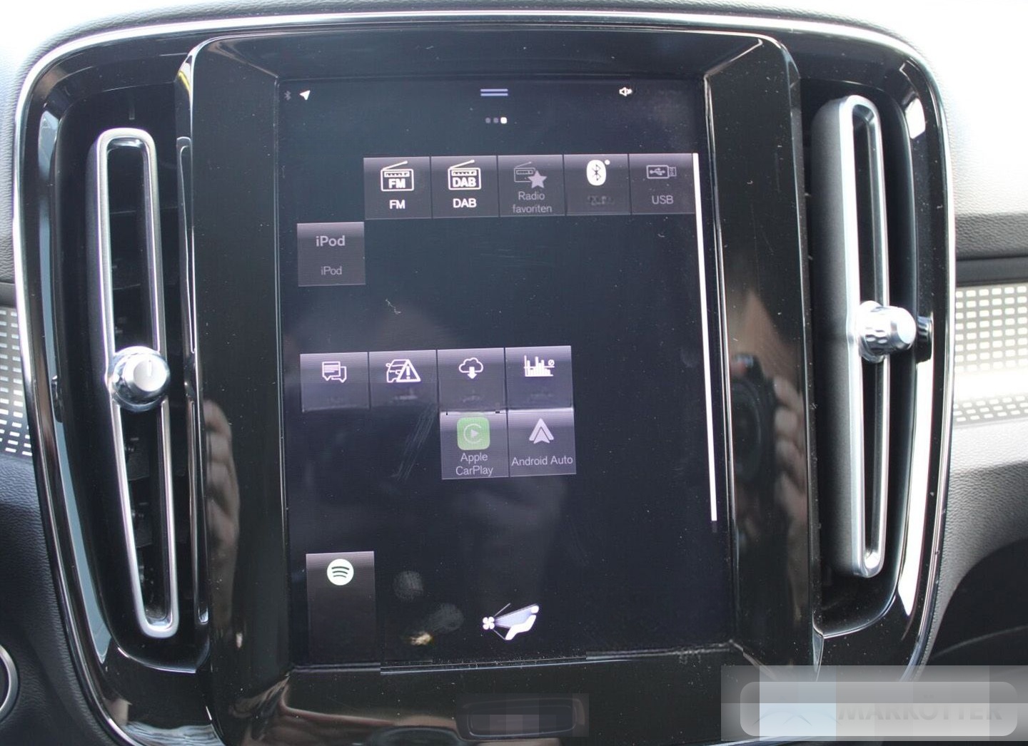 Volvo XC40 R Design 2WD ACC/LEDER/CAM/LHZ/BLIS/NAVI foto 14