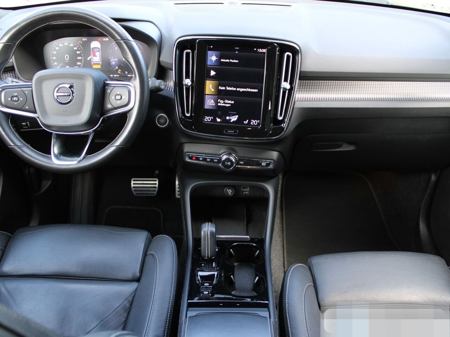 Volvo XC40 R Design 2WD ACC/LEDER/CAM/LHZ/BLIS/NAVI foto 21