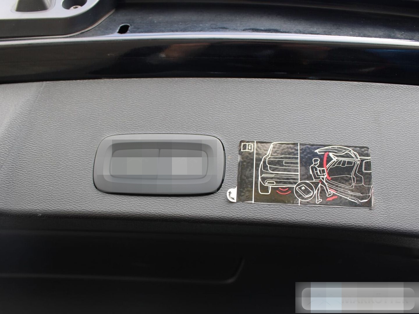 Volvo XC40 R Design 2WD ACC/LEDER/CAM/LHZ/BLIS/NAVI foto 24