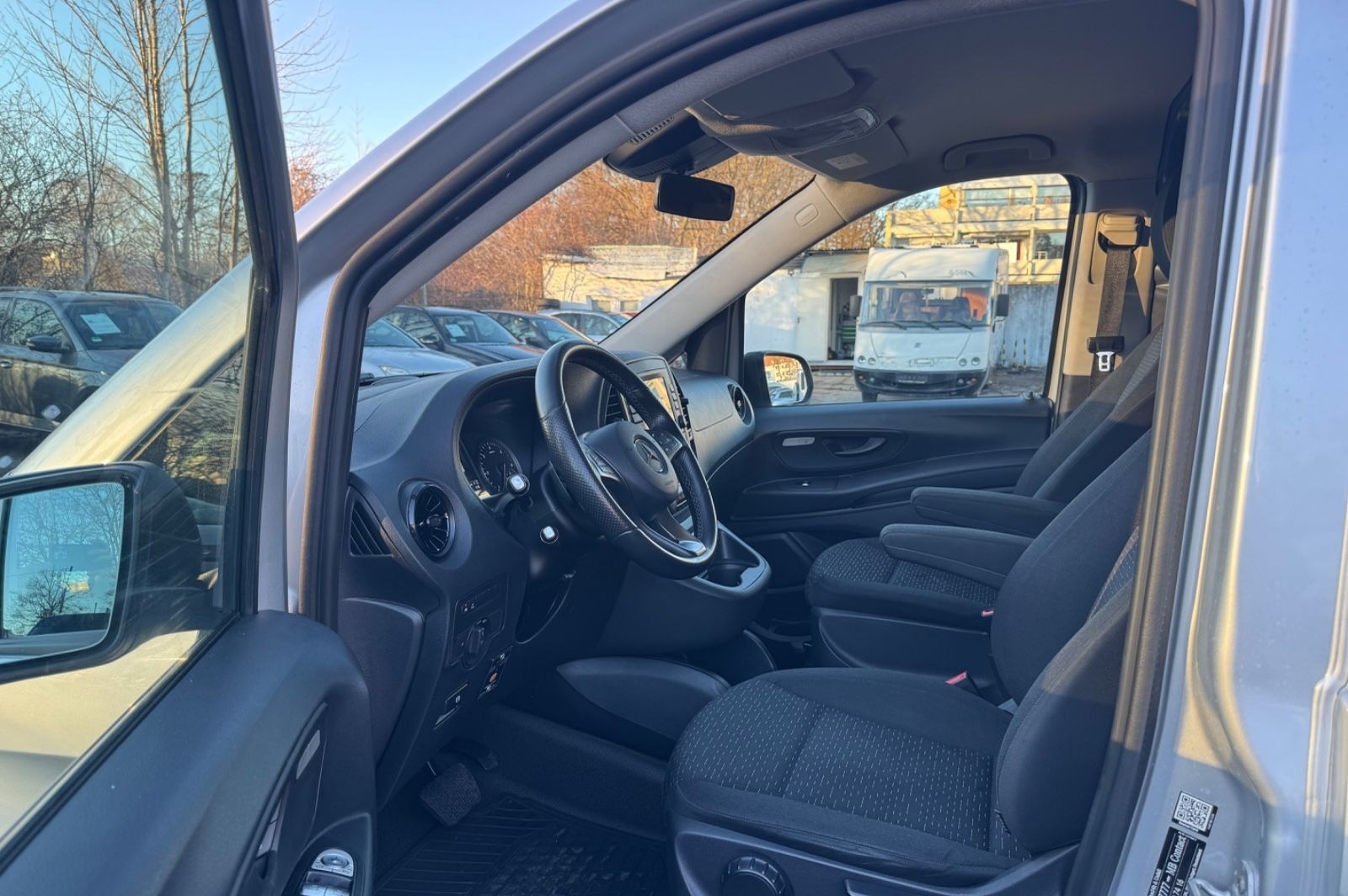 Mercedes-Benz Vito Kasten /119 CDI RWD extralang Aut Navi Kame foto 19