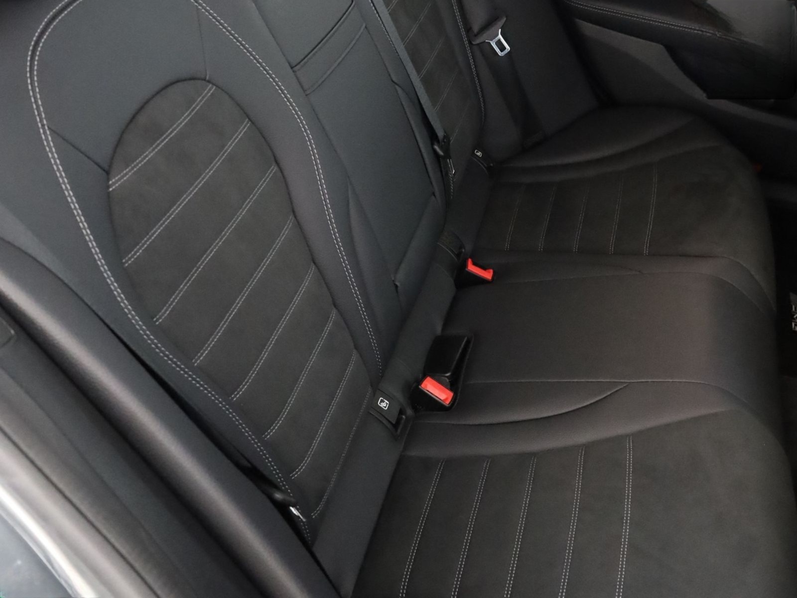 Mercedes-Benz C 200 T 3x AMG KAMERA,AHK,NAVI,AKT.PARKASSISTENT foto 12