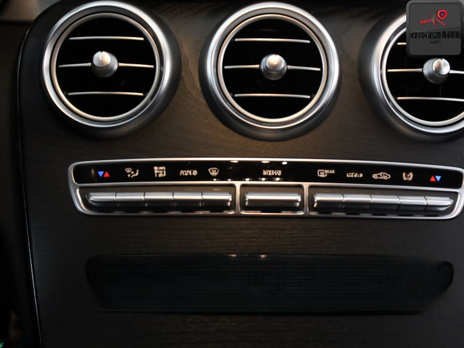 Mercedes-Benz C 200 T 3x AMG KAMERA,AHK,NAVI,AKT.PARKASSISTENT foto 22