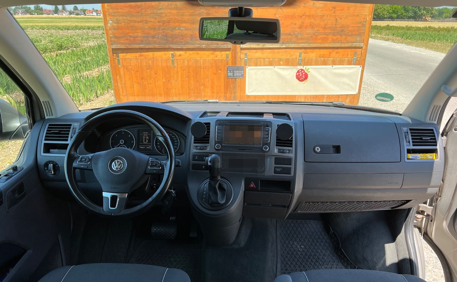 Volkswagen T5 California Bulli, Motor neu, high-end Aussta. foto 5