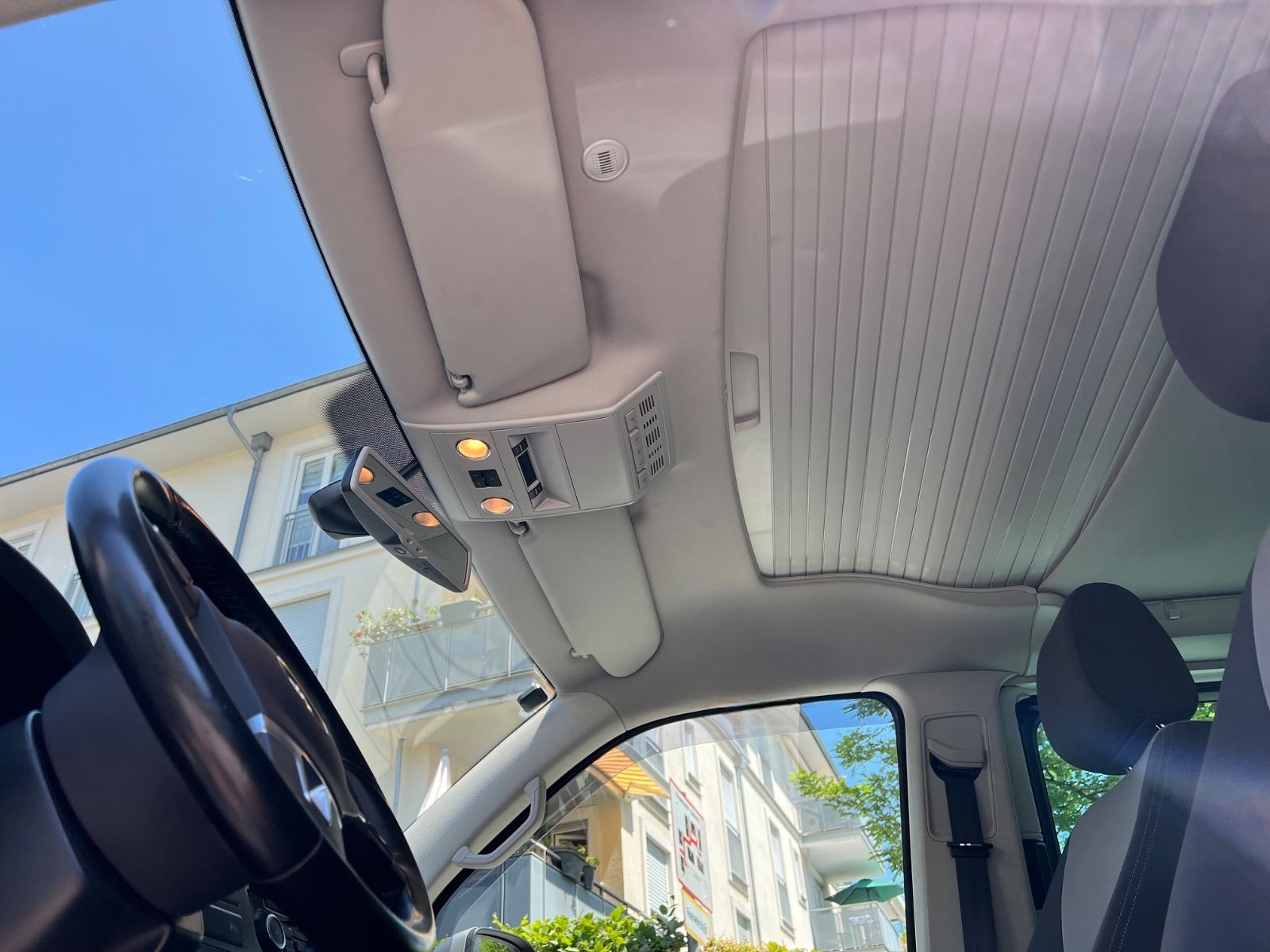 Volkswagen T5 California Bulli, Motor neu, high-end Aussta. foto 7