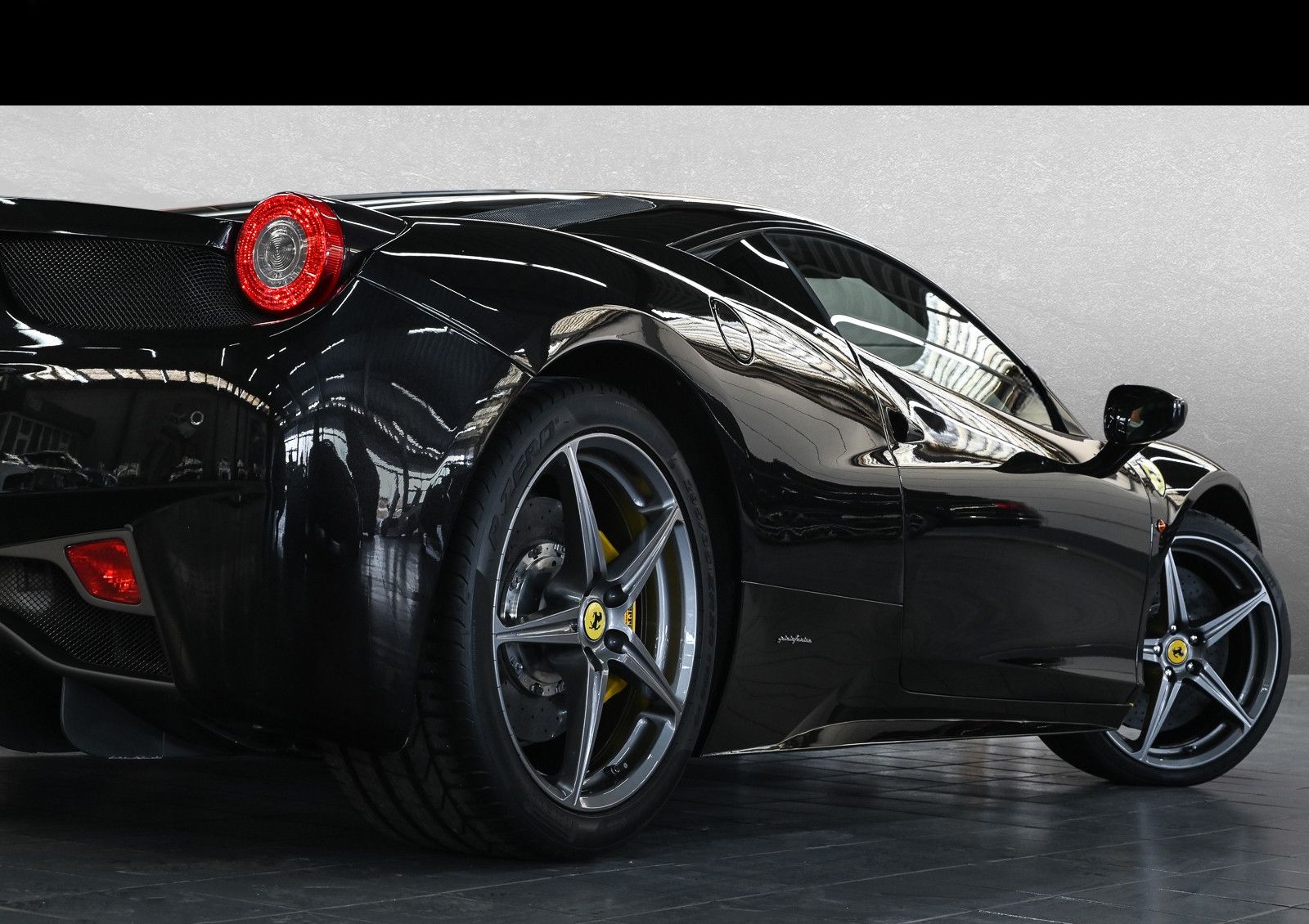 Ferrari 458 Italia - Vorbesitz Giorgio Chiellini foto 14