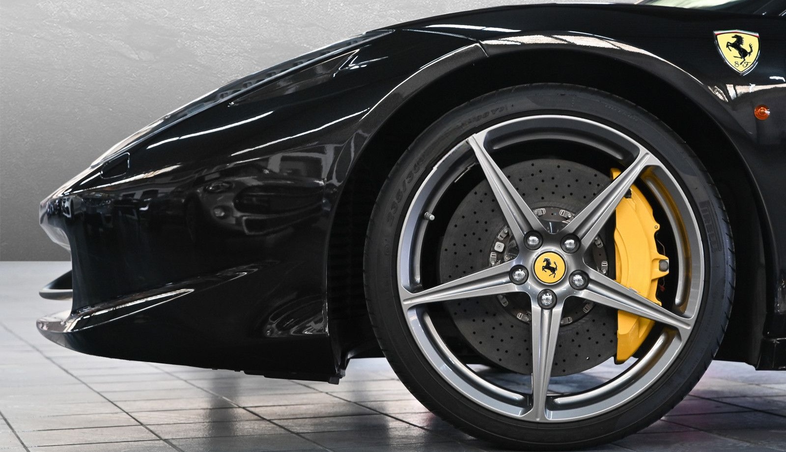 Ferrari 458 Italia - Vorbesitz Giorgio Chiellini foto 15