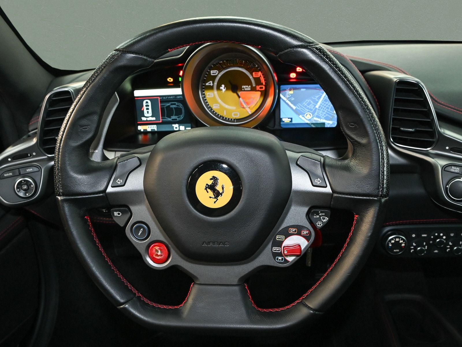 Ferrari 458 Italia - Vorbesitz Giorgio Chiellini foto 9