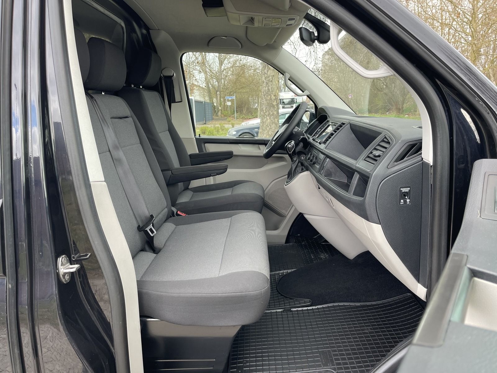 Volkswagen T6 Transporter 2.0TDI DSG 4MOTION Klima*Webasto foto 13