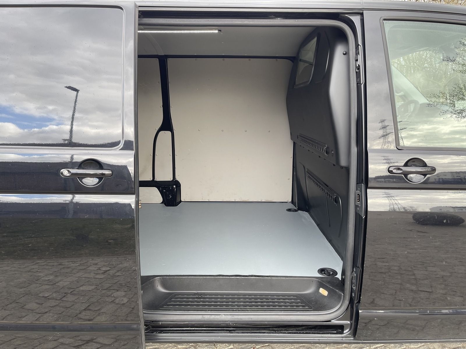 Volkswagen T6 Transporter 2.0TDI DSG 4MOTION Klima*Webasto foto 10