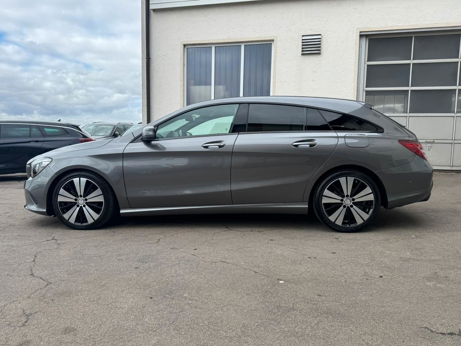 Mercedes-Benz CLA220 SB CDI DCT AMBIENTE LED KAMERA NAVI NIGHT foto 10