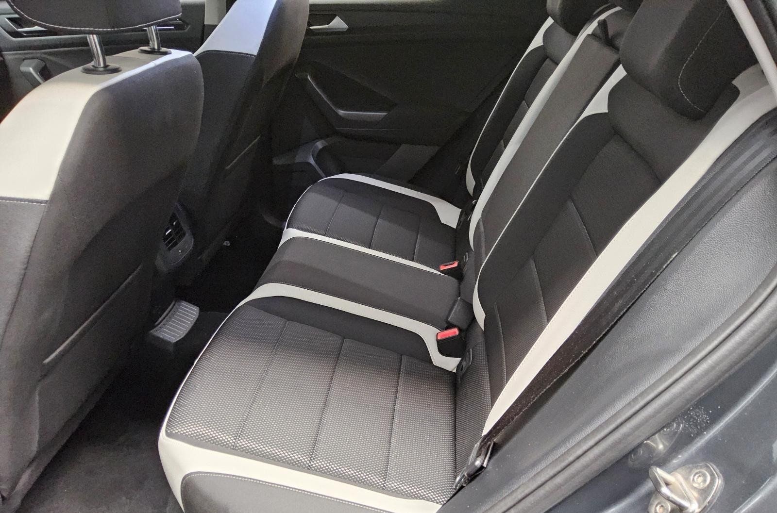 Volkswagen T-Roc 2.0 TDI Sport LED AID ACC RfK PDC Shz BT foto 13