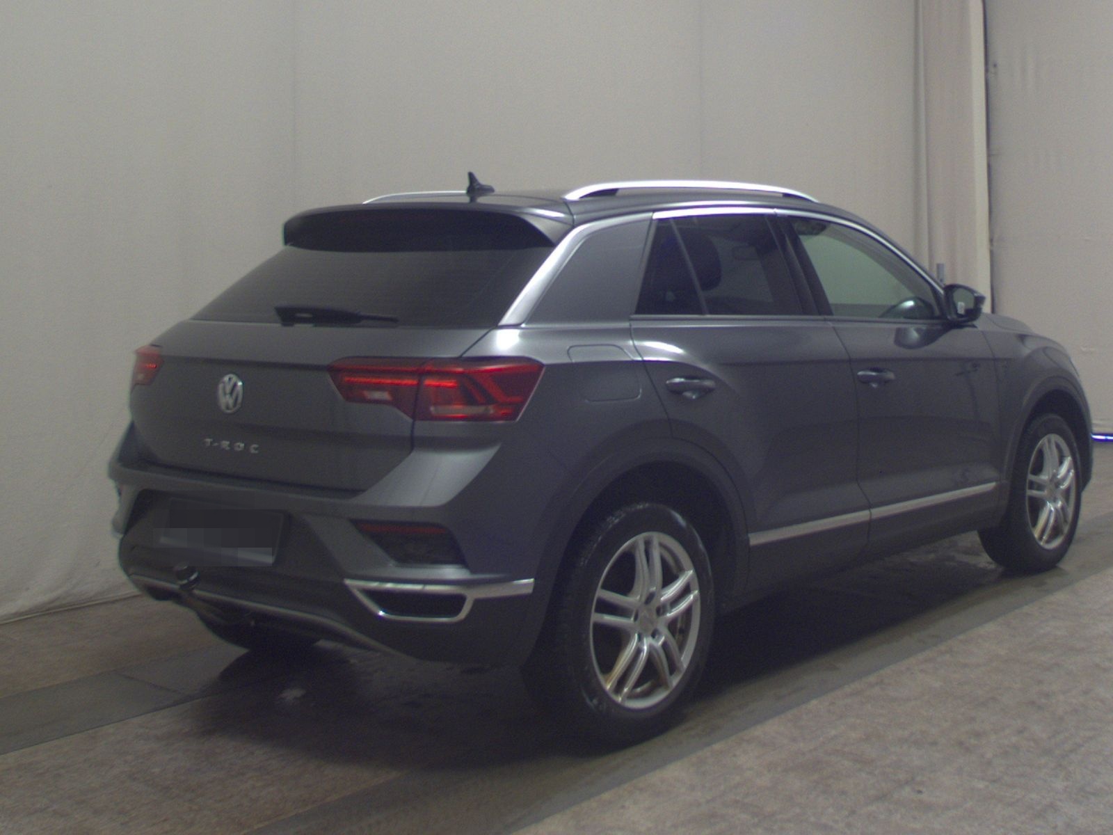 Volkswagen T-Roc 2.0 TDI Sport LED AID ACC RfK PDC Shz BT foto 4