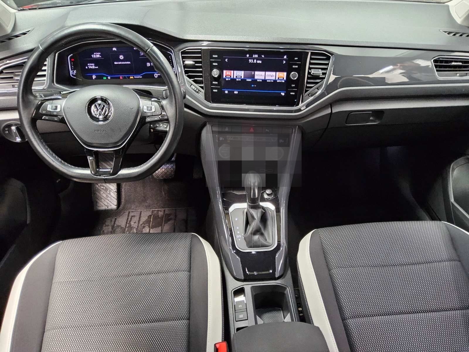 Volkswagen T-Roc 2.0 TDI Sport LED AID ACC RfK PDC Shz BT foto 5