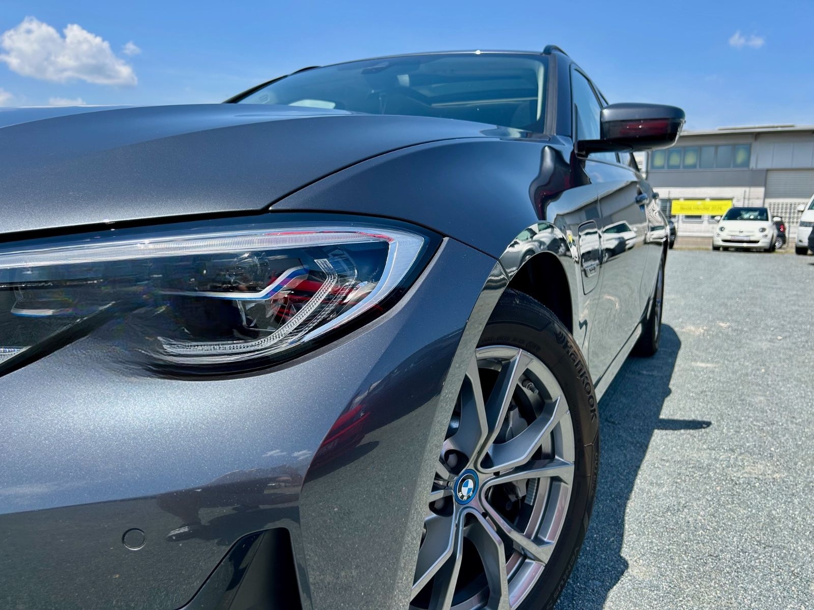 BMW 330e Touring "Sport Line" 36 Monate Garantie* foto 4
