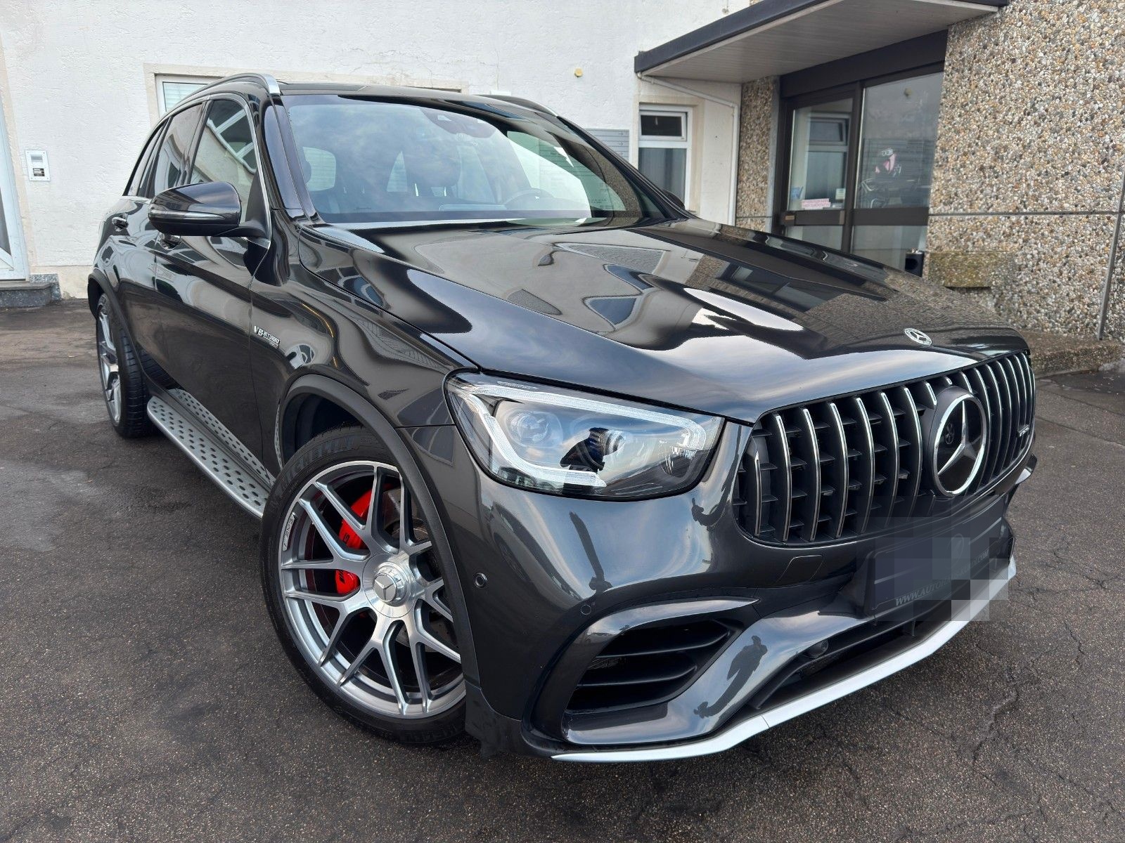 Mercedes-Benz GLC63S AMG 4M+ PANO BURMESTER MEM DRIVERPKG AHK foto 3