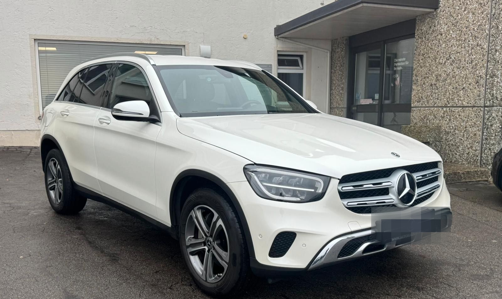 Mercedes-Benz GLC 300 4M AMG AMBIENTE LED KEYLESS LEDER KAMERA foto 3