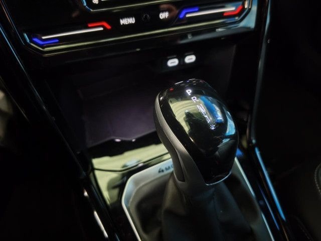 Volkswagen T-ROC R-Line DSG 4M Navi LED AHK Kamera ACC foto 16