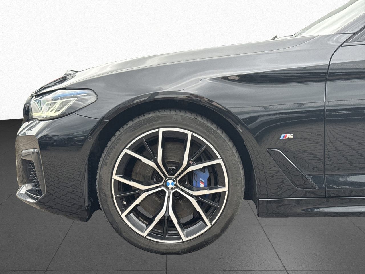 BMW 530d xD M SPORT Laser DAPr HUD KomfSi GSD HK AHK foto 15
