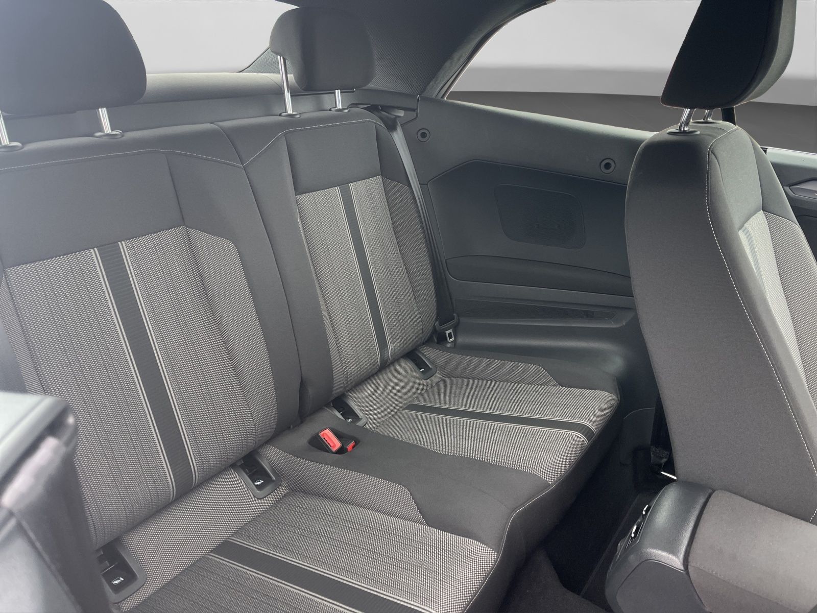 Volkswagen T-Roc Cabrio 1.0 TSI STYLE KAMERA NAVI ACC SITZH foto 6