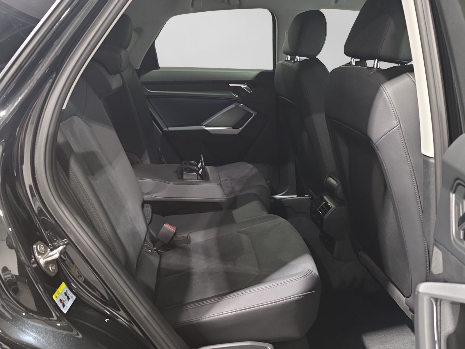 Audi Q3 Sportback 35 TFSI S LINE LM19 LED AHK NAVI foto 6