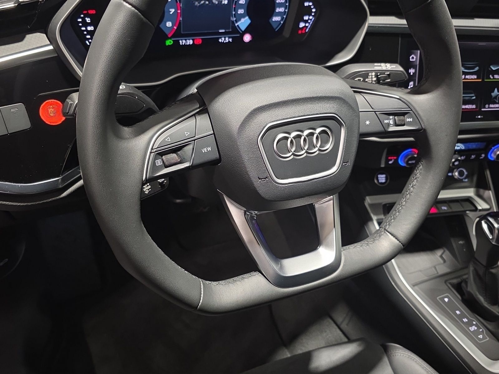 Audi Q3 Sportback 35 TFSI S LINE LM19 LED AHK NAVI foto 9