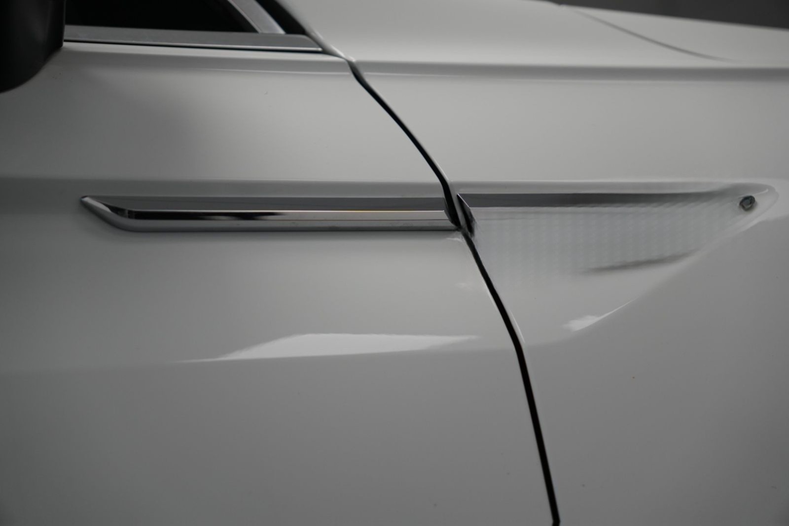 Volkswagen Tiguan Comfortline R-Line BMT/ 4Motion/ACC foto 18