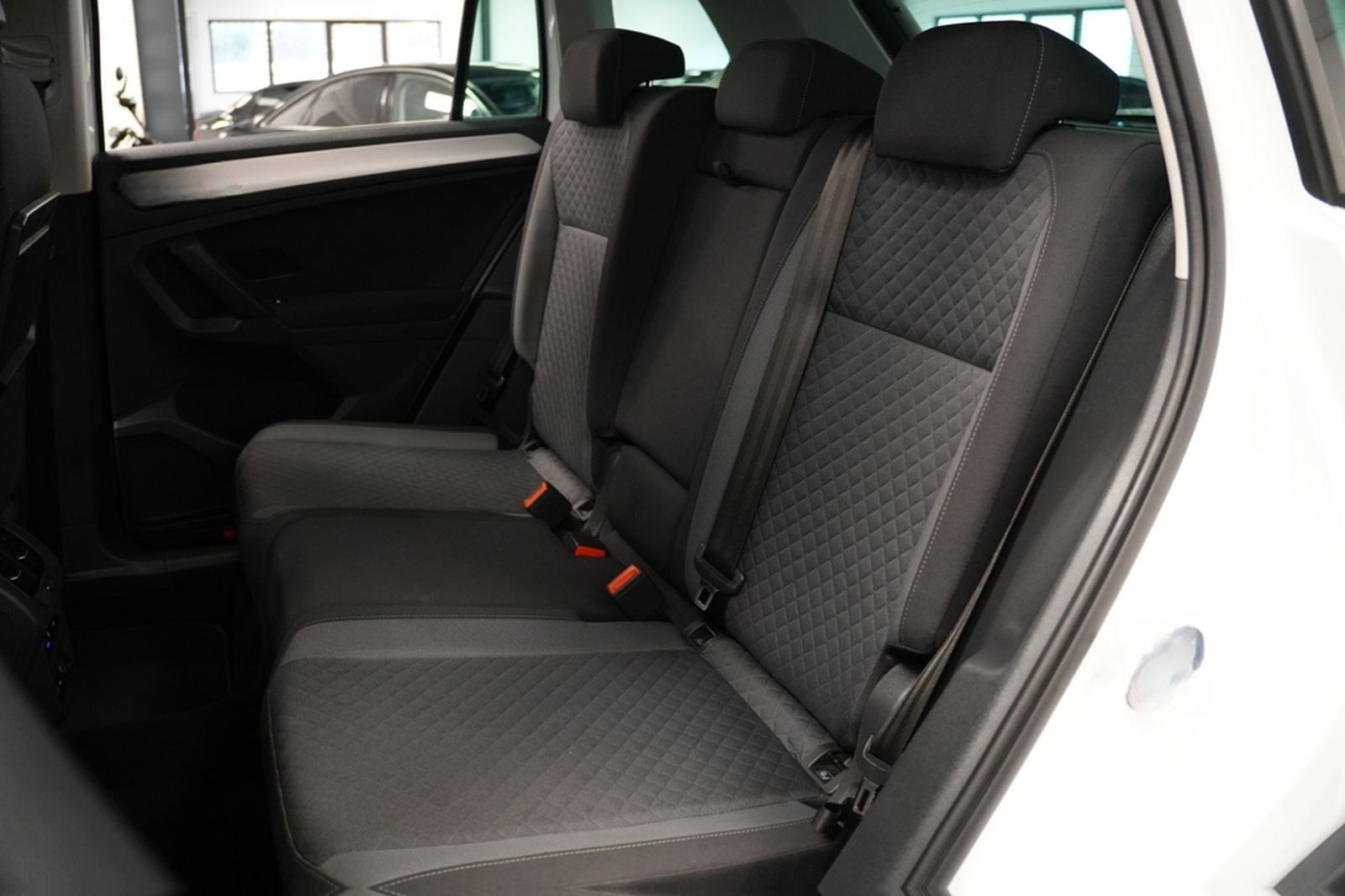 Volkswagen Tiguan Comfortline R-Line BMT/ 4Motion/ACC foto 37