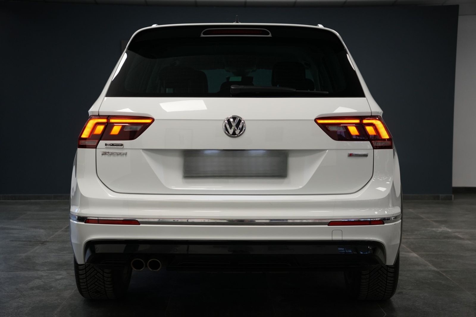 Volkswagen Tiguan Comfortline R-Line BMT/ 4Motion/ACC foto 10