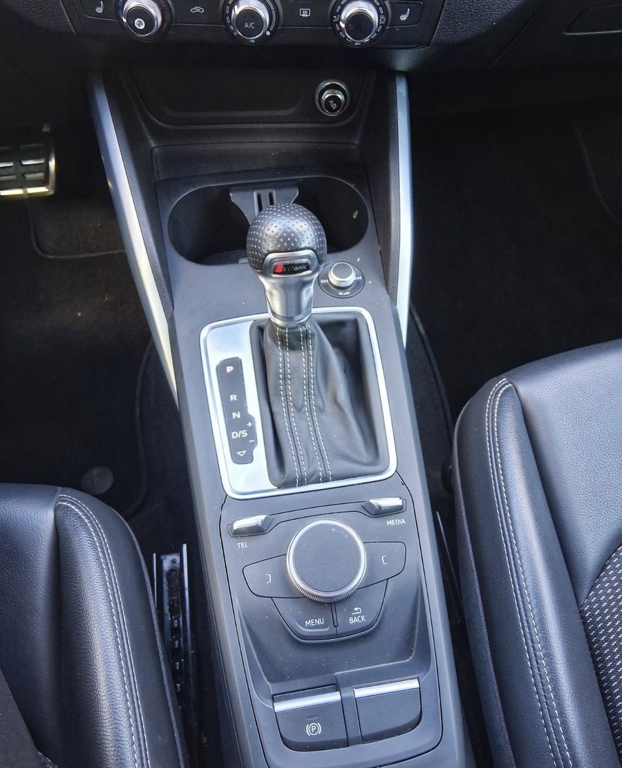 Audi Q2 sport foto 10