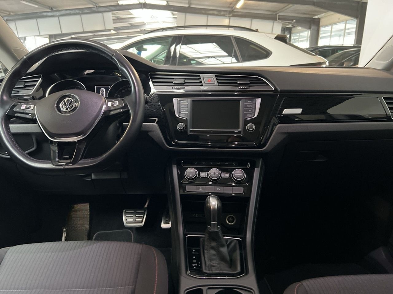 Volkswagen Touran Touran SOUND 1.4 TSI DSG NAVI LED PDC ACC foto 8