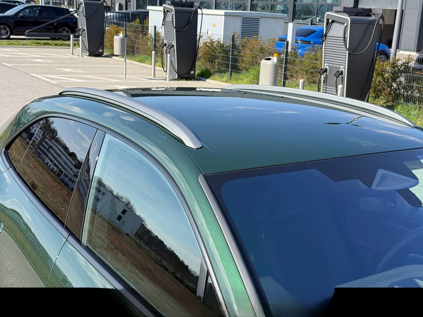 Porsche Macan 4 Surround-View BOSE Luftfederung LED foto 18