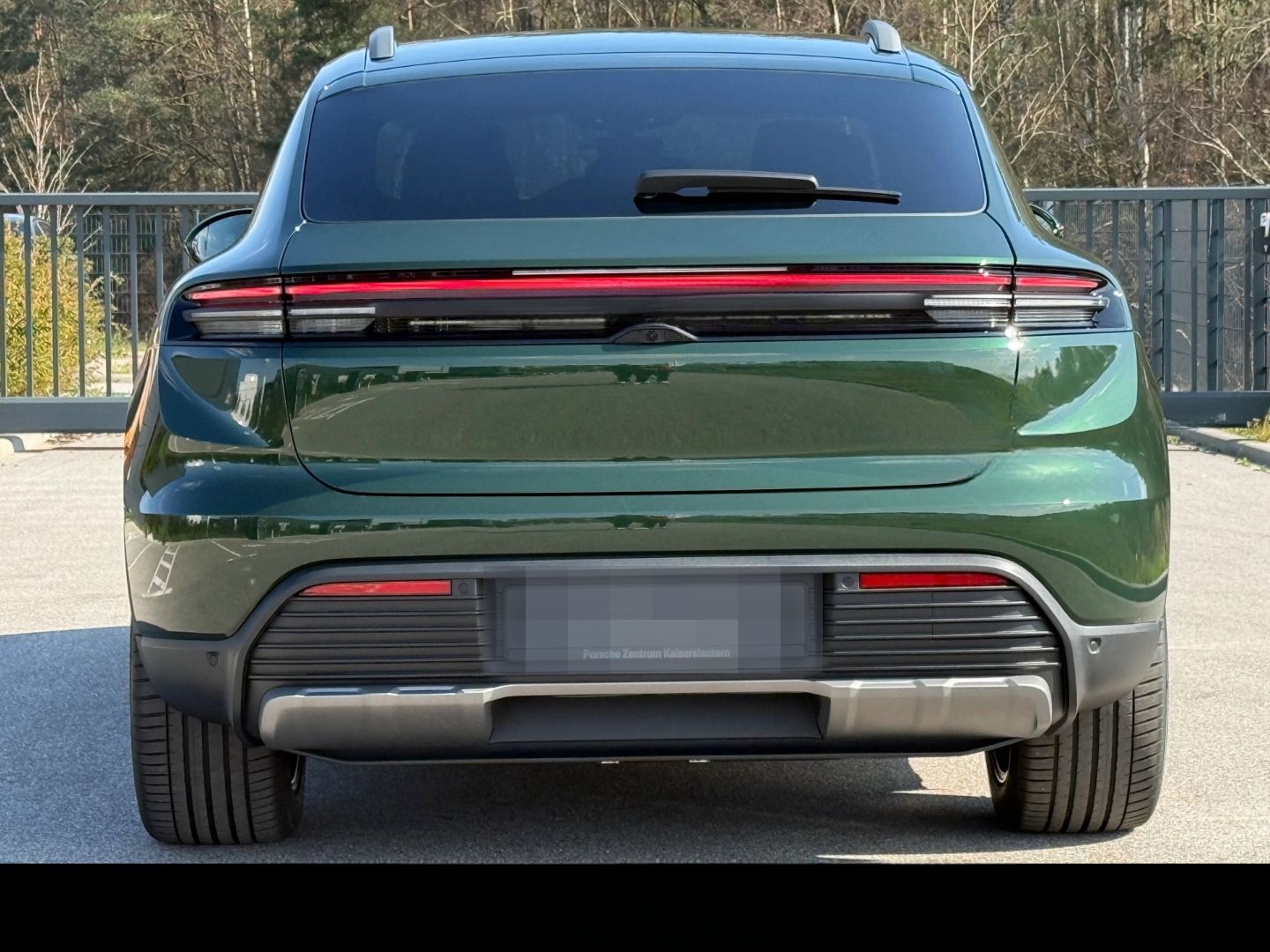 Porsche Macan 4 Surround-View BOSE Luftfederung LED foto 10