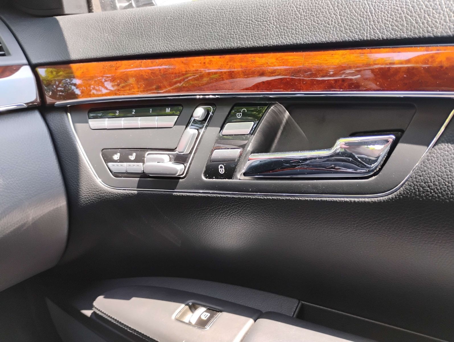 Mercedes-Benz S 500 - Sommerfahrzeug Scheckheftgepflegt foto 14