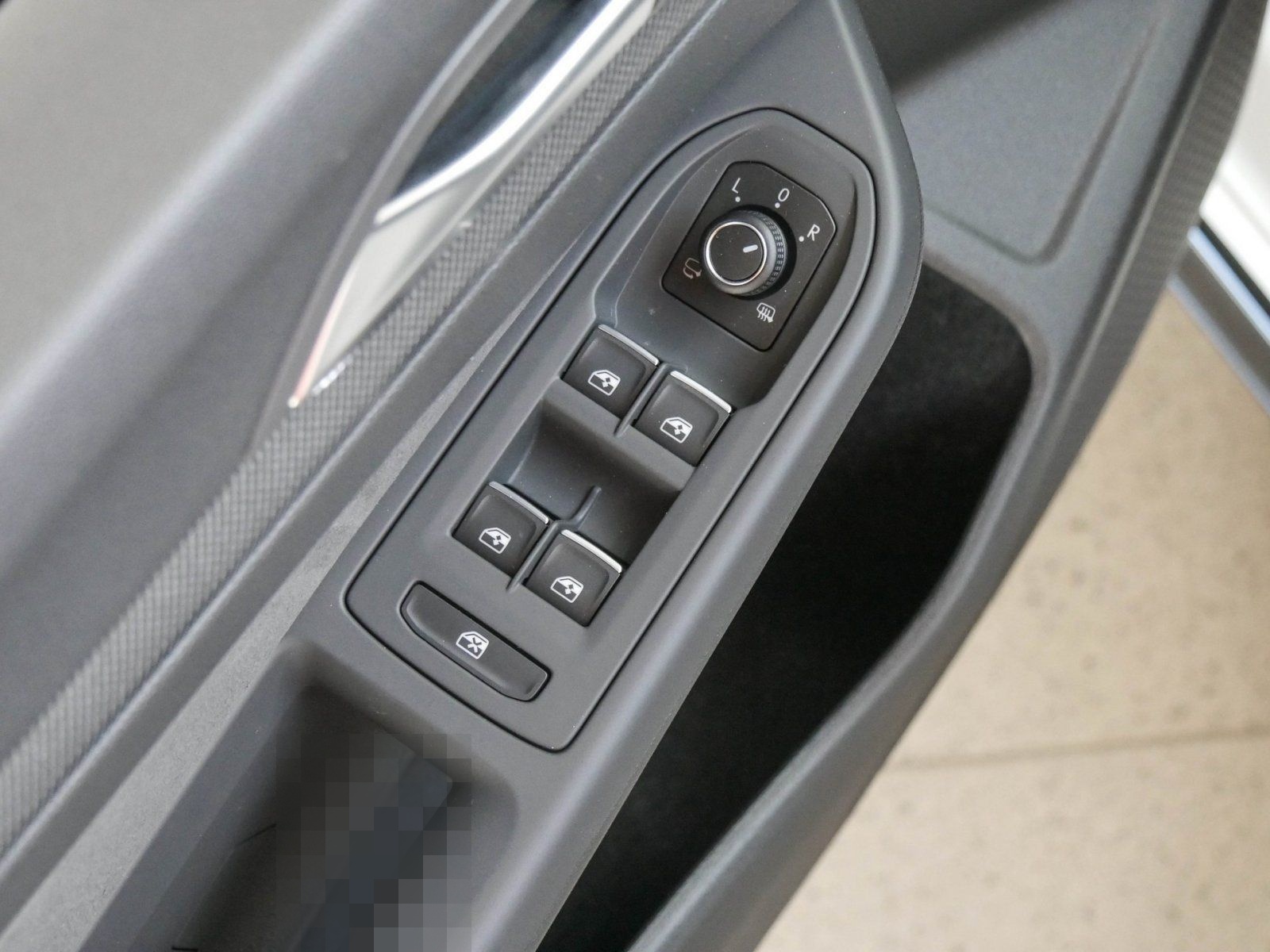 Volkswagen Golf Variant R-Line 1,5 eTSI 150 PS DSG AHK,PANO foto 13
