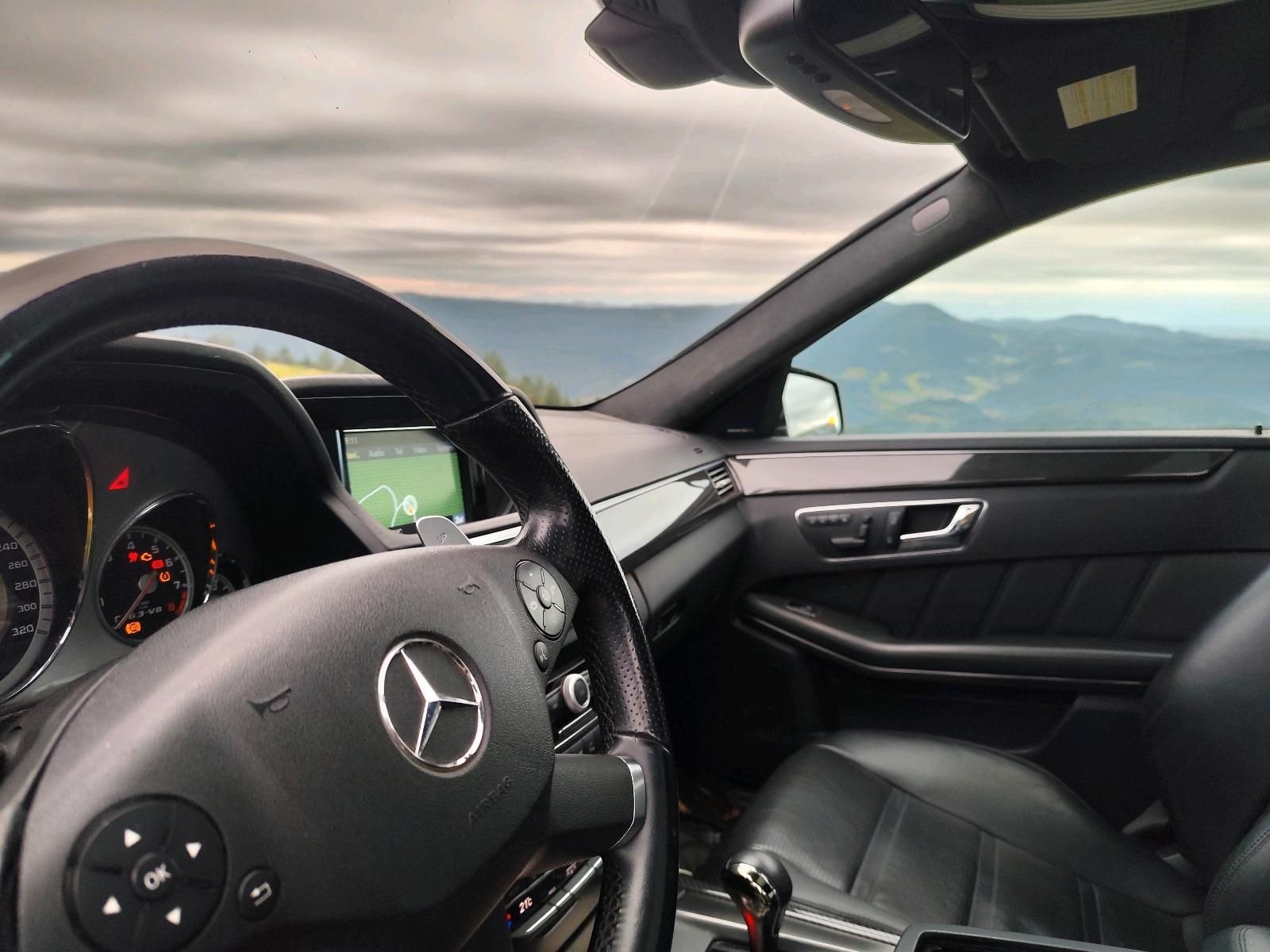 Mercedes-Benz Mercedes E63 AMG Performance Paket Carbon ... foto 11