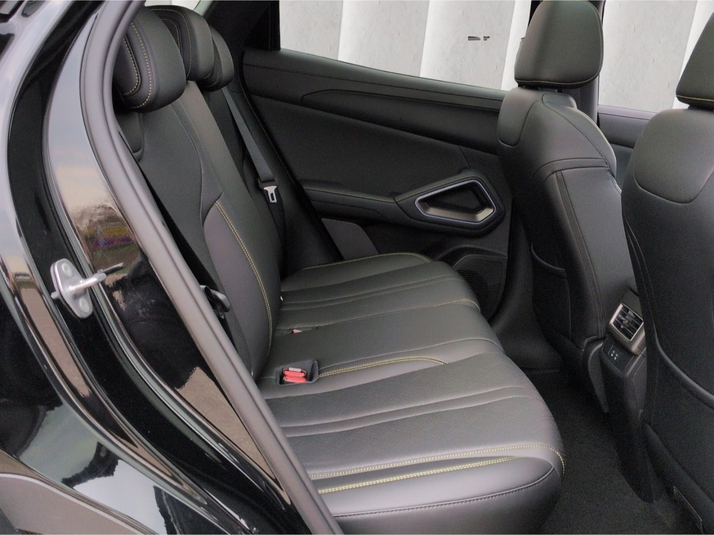 BYD ATTO 2 DM-i Boost eHybrid*Panodach 360°Kam Leder foto 9