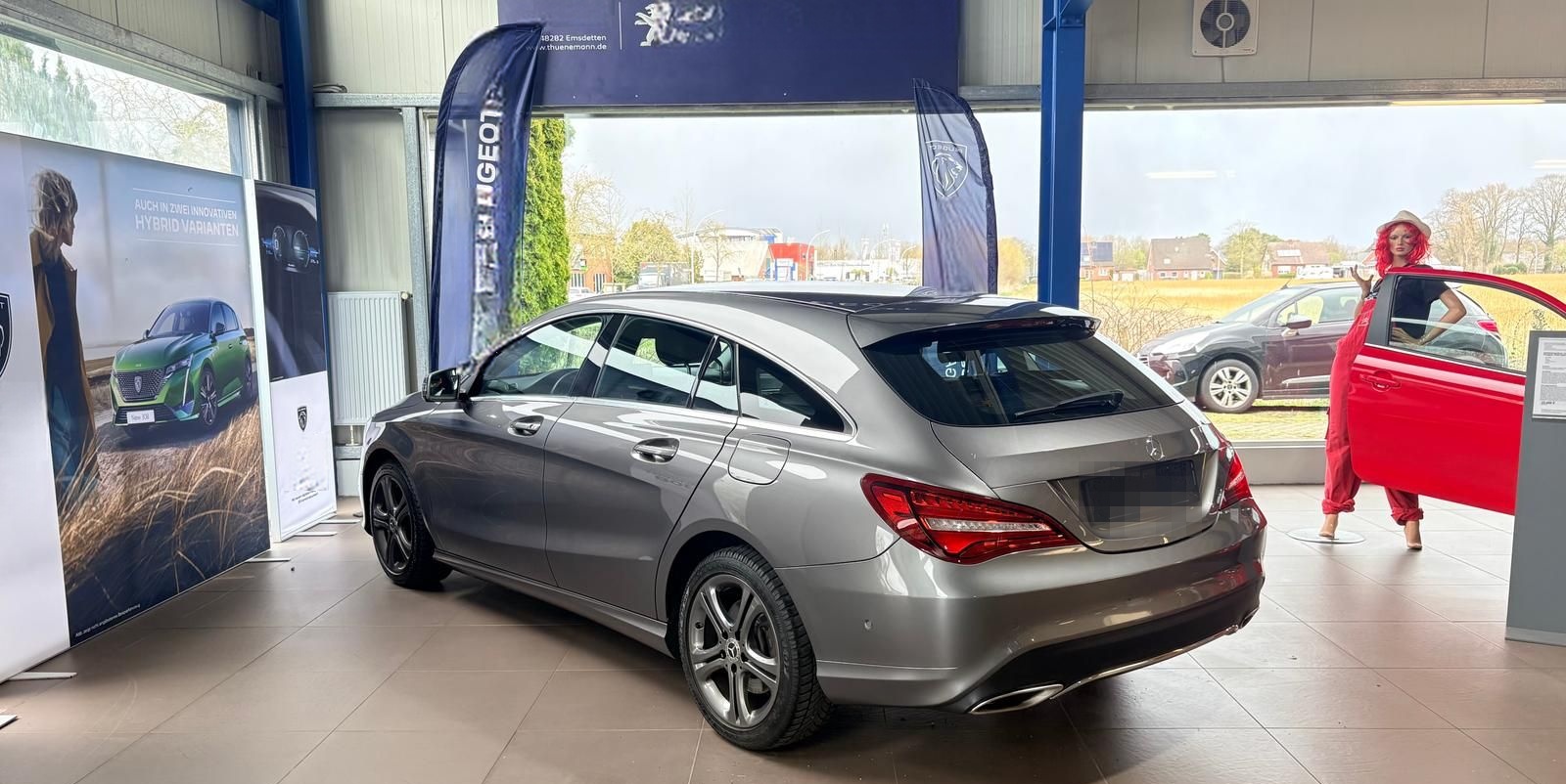 Mercedes-Benz CLA 220 4M 2.0 SB RFK/CarPlay/8xReifen/Memory foto 5